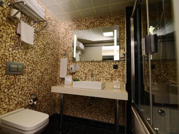 Tempo Suites Airport : photo 4 de la chambre trois chambres communicantes