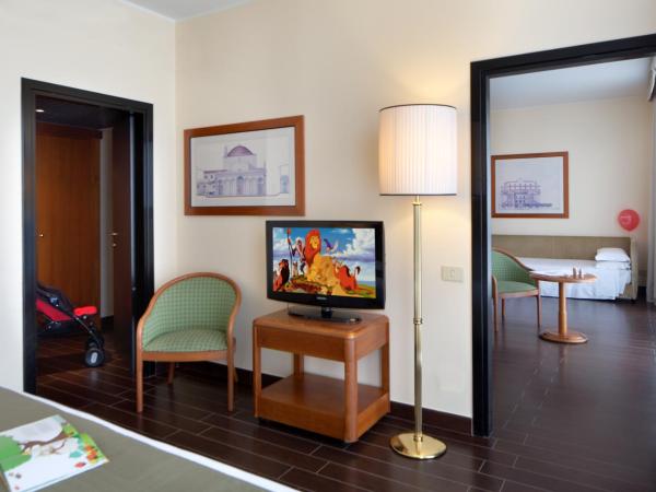 Starhotels Business Palace : photo 4 de la chambre chambre familiale (2 adultes et 2 enfants)