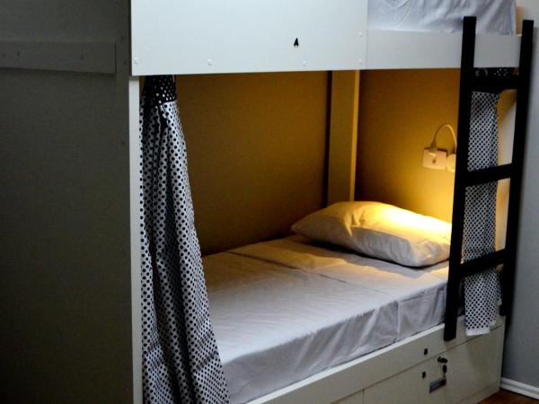 Visto Hostel : photo 4 de la chambre lit dans dortoir pour femmes de 4 lits