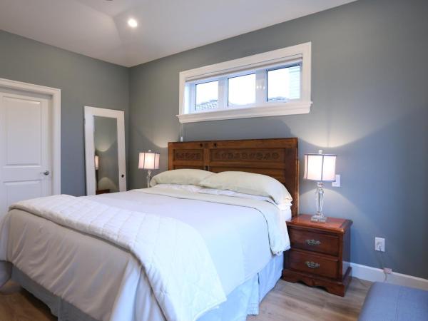 Vancouver Traveller B&B : photo 3 de la chambre chambre lit king-size