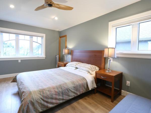 Vancouver Traveller B&B : photo 2 de la chambre chambre lit queen-size