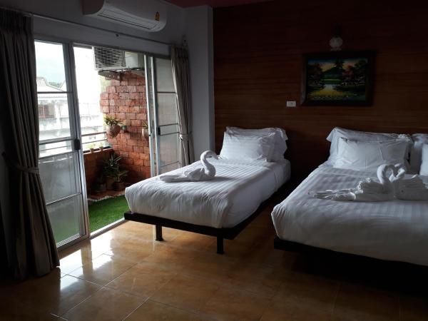 Ingmon House : photo 4 de la chambre chambre triple standard