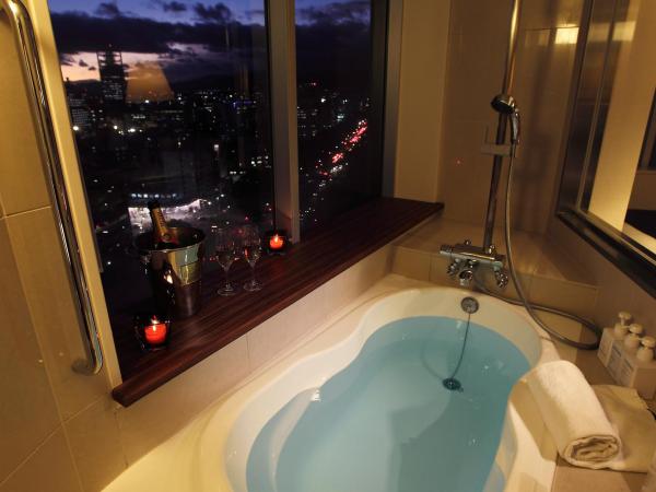 Oriental Hotel Hiroshima : photo 4 de la chambre stylish corner double room 22㎡ - non-smoking