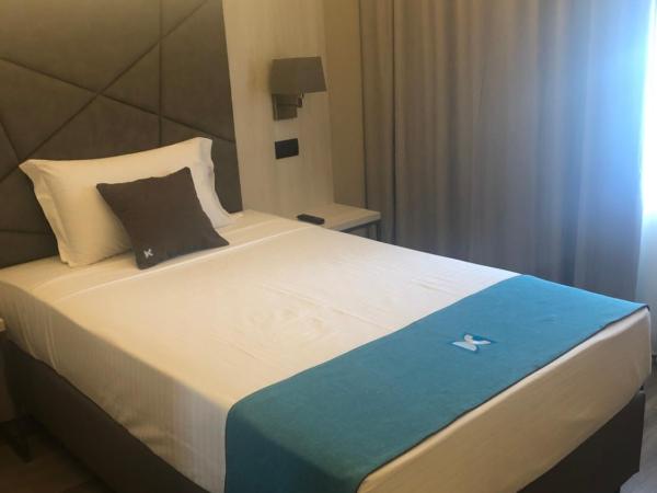 DC HOTEL INTERNATIONAL : photo 4 de la chambre chambre simple