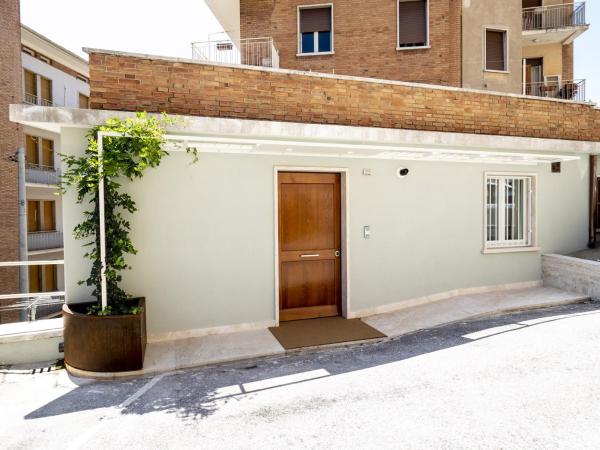 Gallery House : photo 1 de la chambre suite avec salle de bains privative