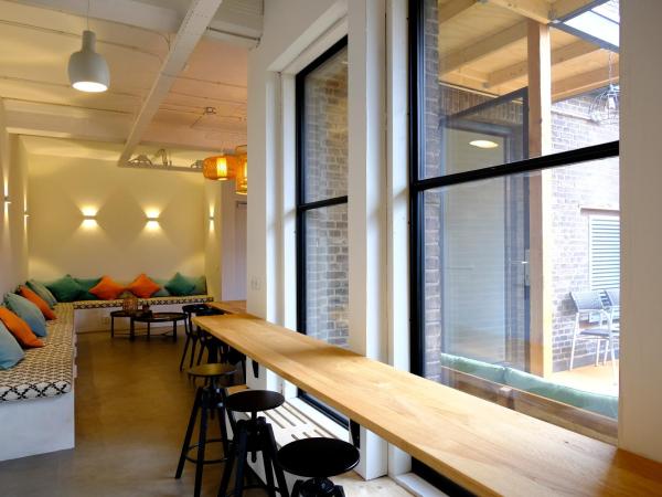 Pink Flamingo Boutique Hostel : photo 5 de la chambre dortoir mixte de 6 lits