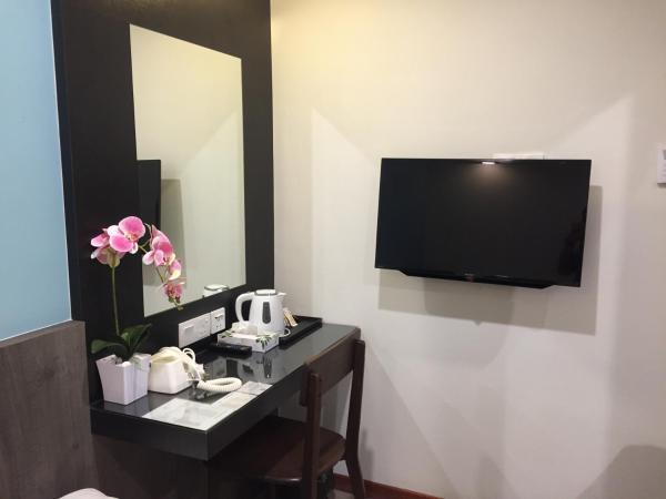 Meriton Inn : photo 4 de la chambre chambre simple Économique