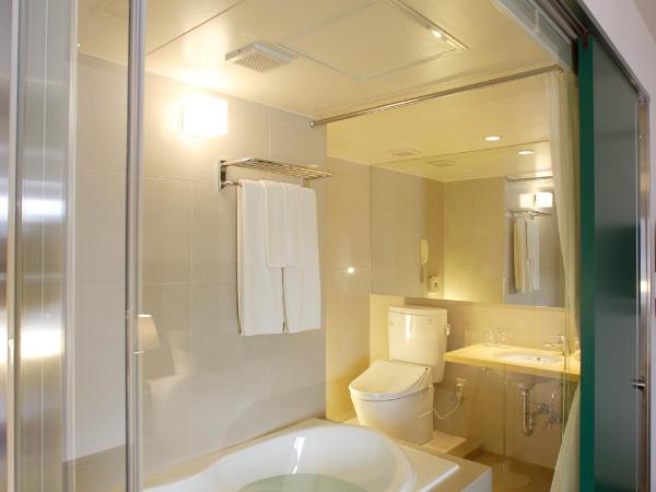 Oriental Hotel Hiroshima : photo 2 de la chambre 【triple】stylish grand twin room with extra bed (3 adults) 30㎡ - non smoking