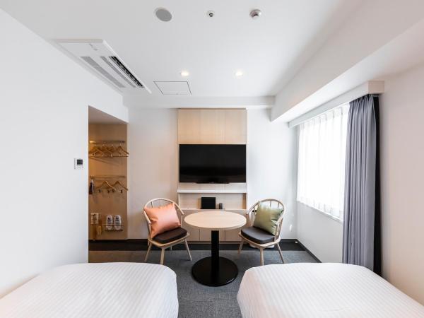 Via Inn Prime Shinsaibashi Yotsubashi : photo 2 de la chambre chambre lits jumeaux standard - non-fumeurs