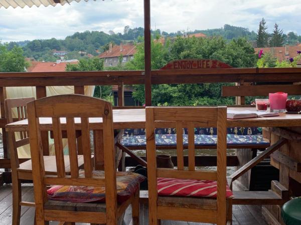 Hostelskippy : photo 4 de la chambre chambre double ou lits jumeaux avec lit d'appoint