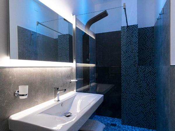 Millstone House : photo 3 de la chambre chambre double avec salle de bains privative