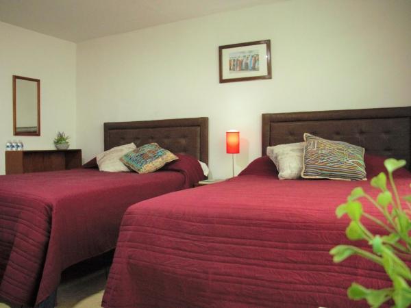 Hostel Lit Guadalajara : photo 2 de la chambre chambre quadruple classique