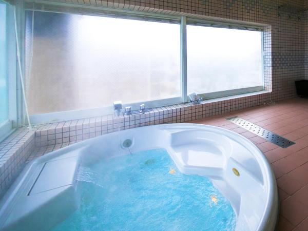 Hotel Concerto Nagasaki : photo 6 de la chambre premium suite twin room with private external bathroom