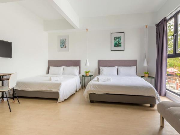 Minima 8 : photo 5 de la chambre chambre familiale avec salle de bains