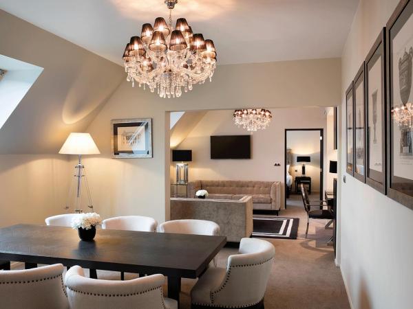 Royal Hainaut Spa & Resort Hotel : photo 3 de la chambre suite familiale