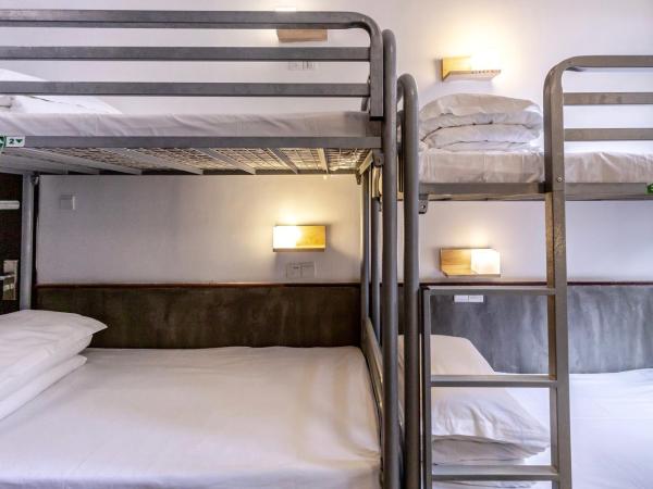 Hofang Guest House : photo 3 de la chambre lit dans dortoir pour femmes de 4 lits