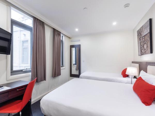 ibis Styles Kingsgate Hotel : photo 2 de la chambre chambre standard avec 1 lit double et 1 lit simple