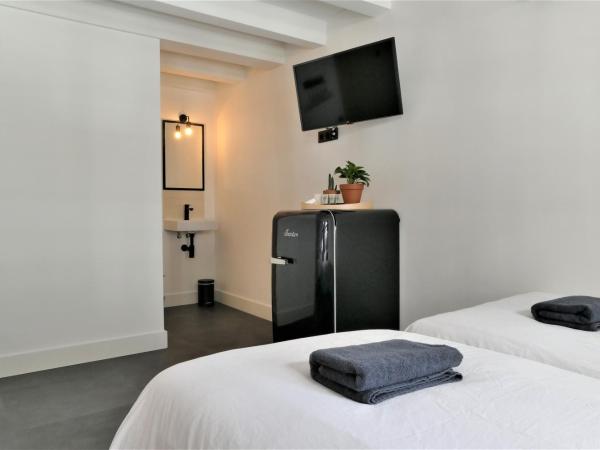 Winston B&B : photo 4 de la chambre chambre familiale avec salle de bains commune