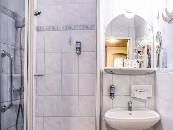 Hotel Silver : photo 4 de la chambre chambre double ou lits jumeaux standard avec balcon - bâtiment principal