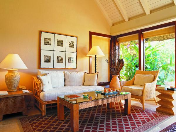 The Oberoi Beach Resort, Mauritius : photo 2 de la chambre pavillon de luxe - vue sur jardin