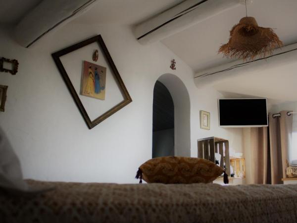 Mas Fandelou : photo 4 de la chambre chambre double avec terrasse - premier Étage