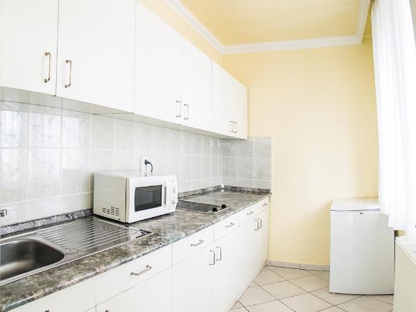 Hotel Silver : photo 3 de la chambre apartment with pool view - bio-comfort building