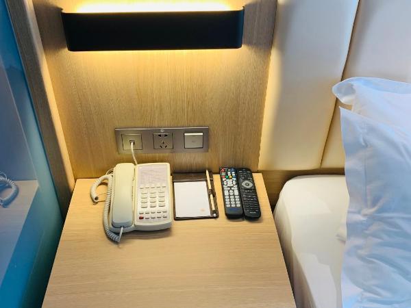 Metropolo Jinjiang Wuhan Optics Valley Science and Technology Exhibition Center : photo 3 de la chambre suite affaires