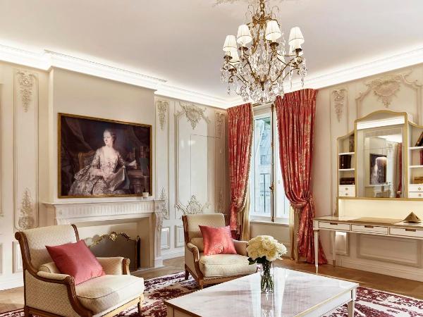 Le Meurice - Dorchester Collection : photo 2 de la chambre suite - vue sur ville