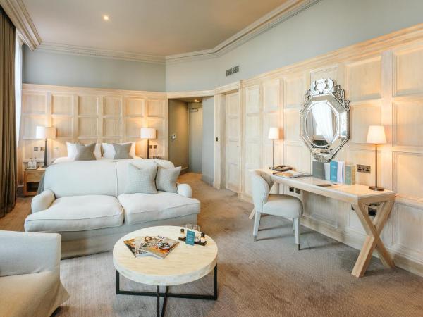 The Scotsman Hotel : photo 7 de la chambre feature twin or double room city view