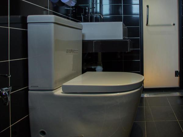 Stella Hotel - Johor Bahru : photo 3 de la chambre chambre lit queen-size Économique