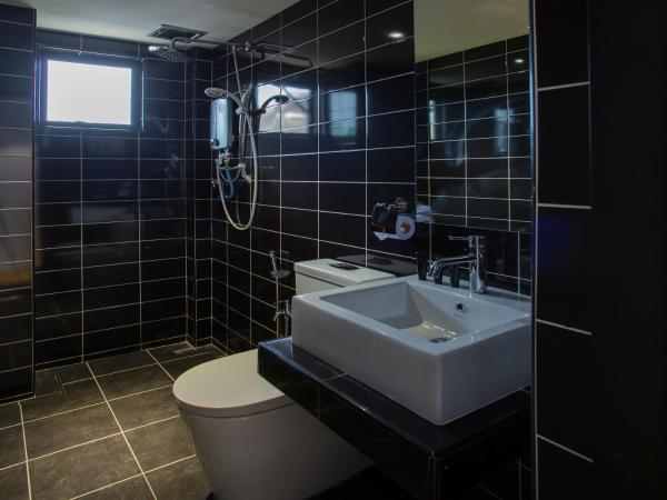 Stella Hotel - Johor Bahru : photo 4 de la chambre chambre lit queen-size Économique