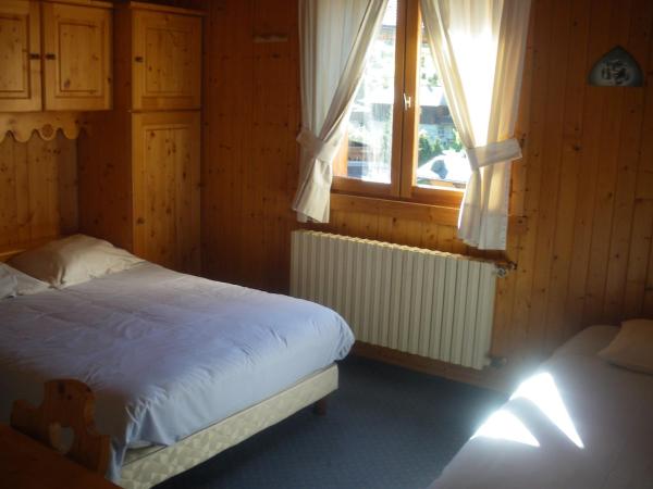 Hotel Le Grand Tetras : photo 2 de la chambre chambre triple