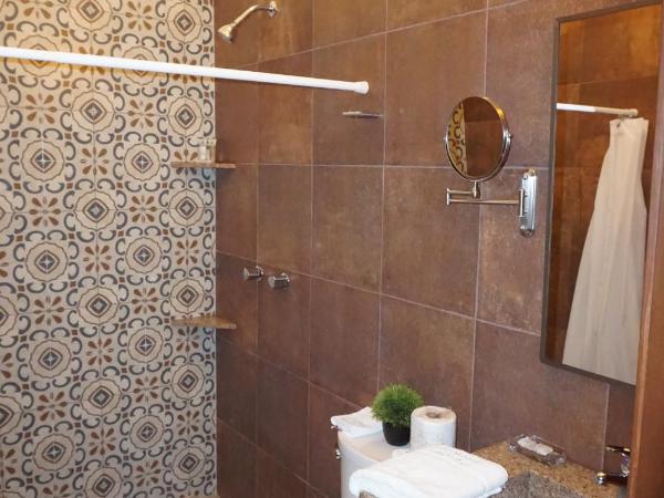 Casa Esmeralda Hotel : photo 4 de la chambre chambre lits jumeaux spacieuse