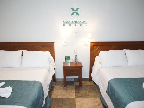 Casa Esmeralda Hotel : photo 7 de la chambre chambre double avec 2 lits doubles