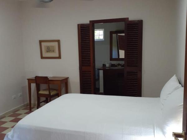 Villa Carolina Bed and Breakfast : photo 4 de la chambre chambre double