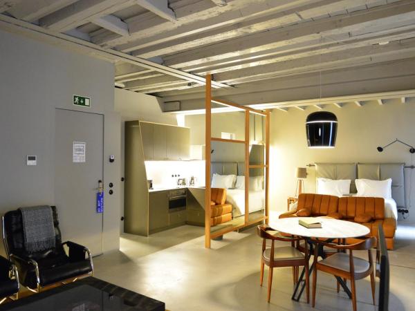 Raw Culture Art & Lofts Bairro Alto : photo 8 de la chambre loft supérieur