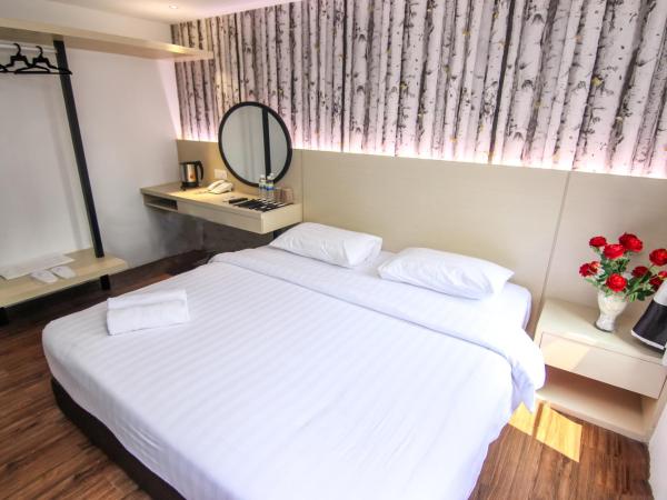 Stella Hotel - Johor Bahru : photo 3 de la chambre suite deluxe avec lit king-size