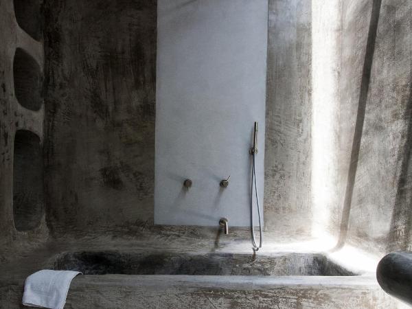 Ostraco Suites : photo 7 de la chambre chambre de luxe (mykonian)