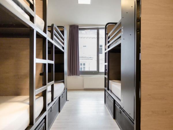 Generator Hamburg : photo 6 de la chambre lit dans dortoir pour femmes de 6 lits