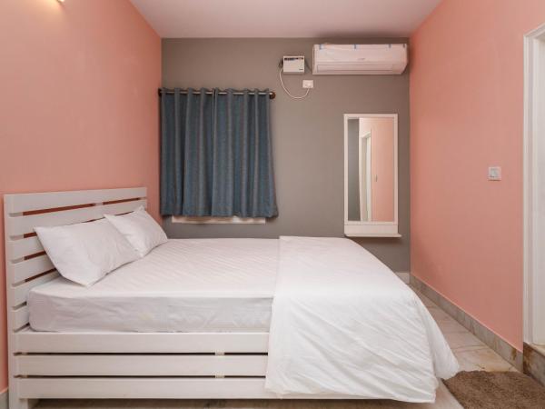 Woke HSR layout : photo 2 de la chambre chambre double deluxe avec douche