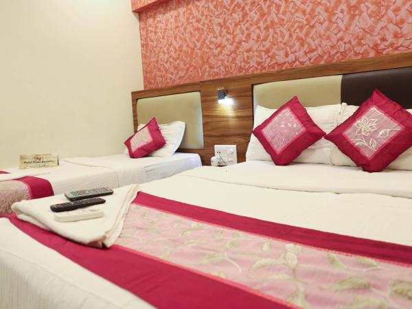 Hotel Plaza Executive - near BKC : photo 5 de la chambre chambre triple de luxe 
