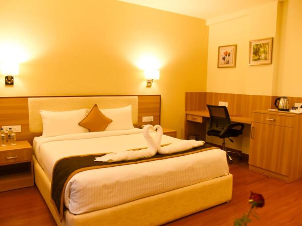 Hotel RK Gardenia : photo 4 de la chambre chambre lit queen-size deluxe