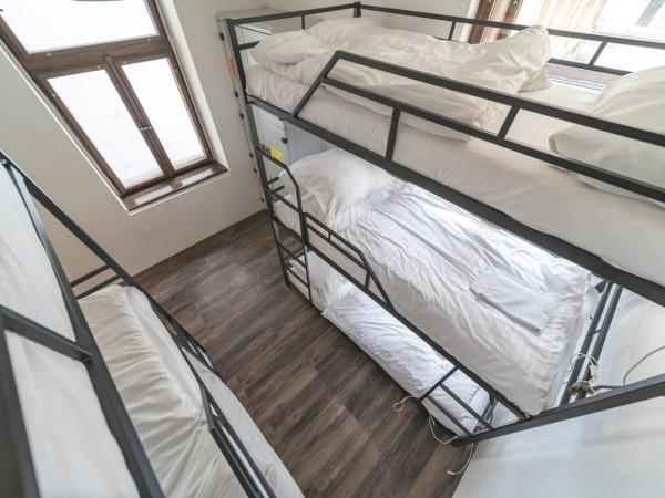 Hostel Orange : photo 8 de la chambre lit dans dortoir mixte de 6 lits