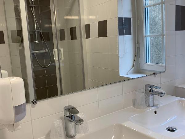 Hôtel de la Gare - Restaurant Bistro Quai : photo 7 de la chambre chambre familiale