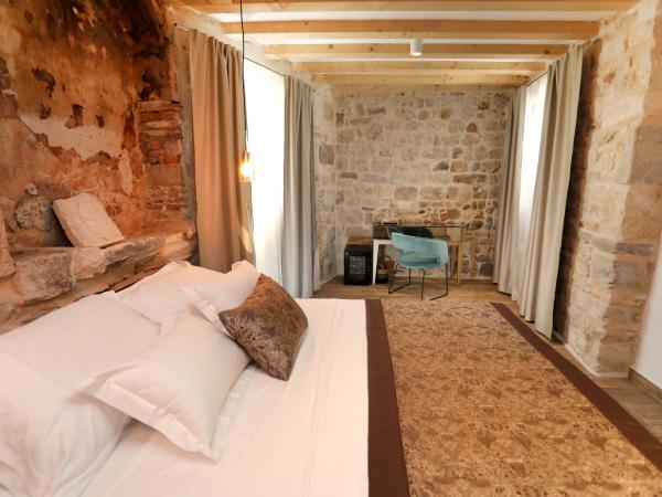 Villa Teuta : photo 3 de la chambre chambre lit queen-size deluxe