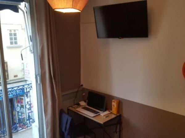 Hôtel Confort : photo 6 de la chambre chambre double standard