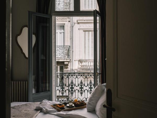 Hôtel La Résidence : photo 6 de la chambre chambre double supérieure avec balcon