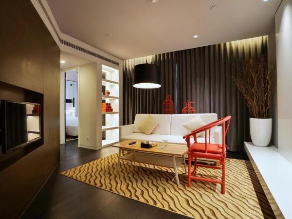 Metropolo Classiq Dahua Hotel Shanghai Jing'an : photo 1 de la chambre suite double ultra sassy