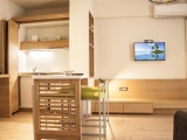 Hotel Christina : photo 6 de la chambre appartement 1 chambre avec vue sur la mer - annexe