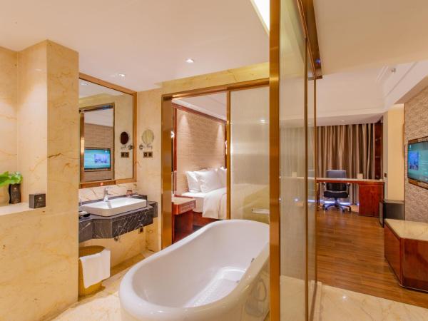 YueXin Tomorrow Hotel Sanya : photo 8 de la chambre chambre supérieure lit queen-size